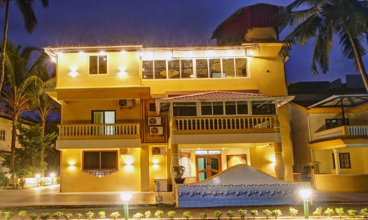 Treebo Majestic Palms, 2 Km From Colva Beach Benaulim Exterior photo