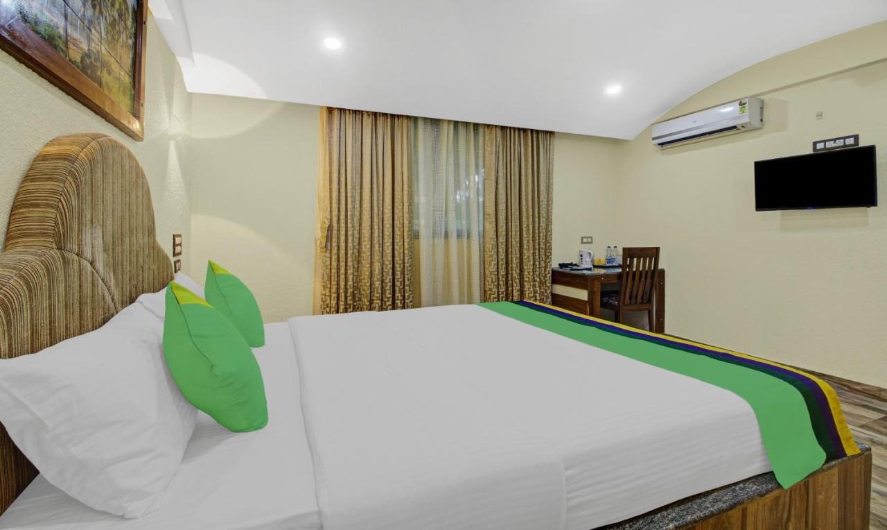 Treebo Majestic Palms, 2 Km From Colva Beach Benaulim Exterior photo
